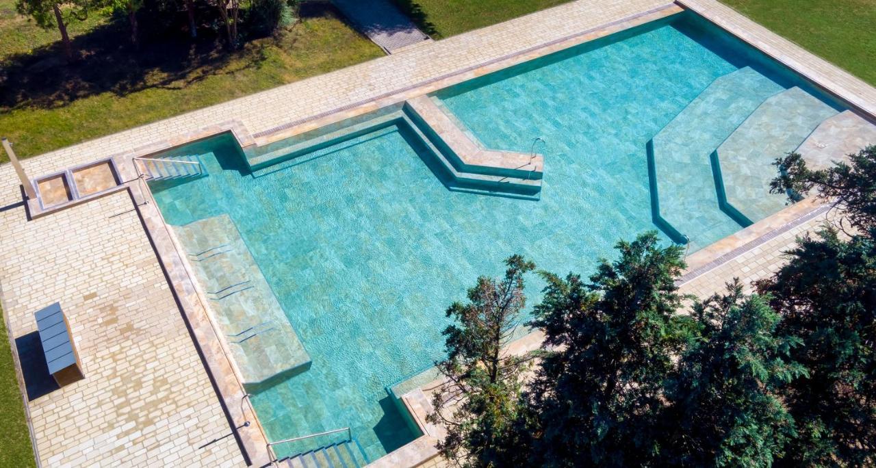 Hunguest Helios Hotel 4*