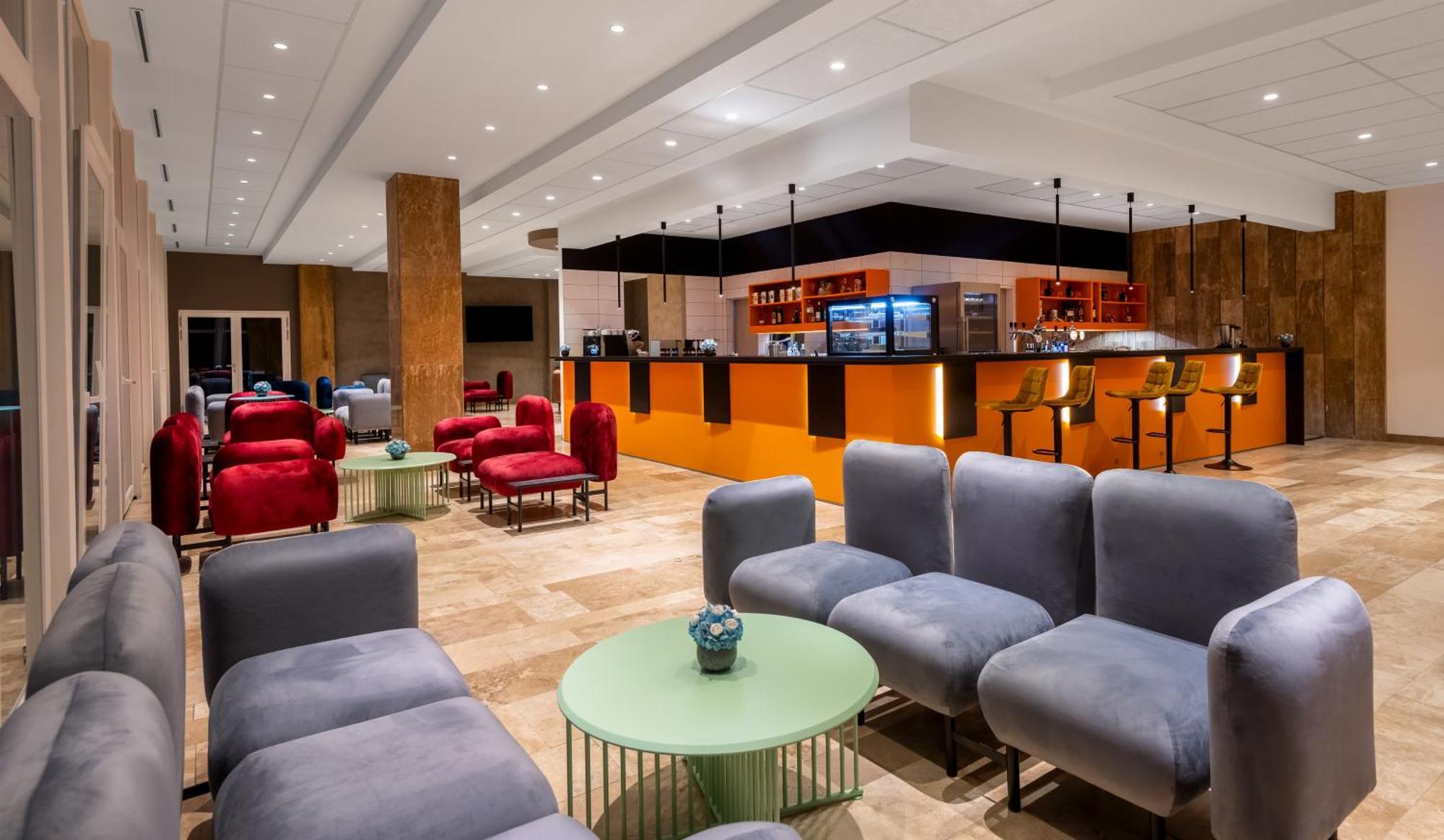 Hunguest Helios Hotel